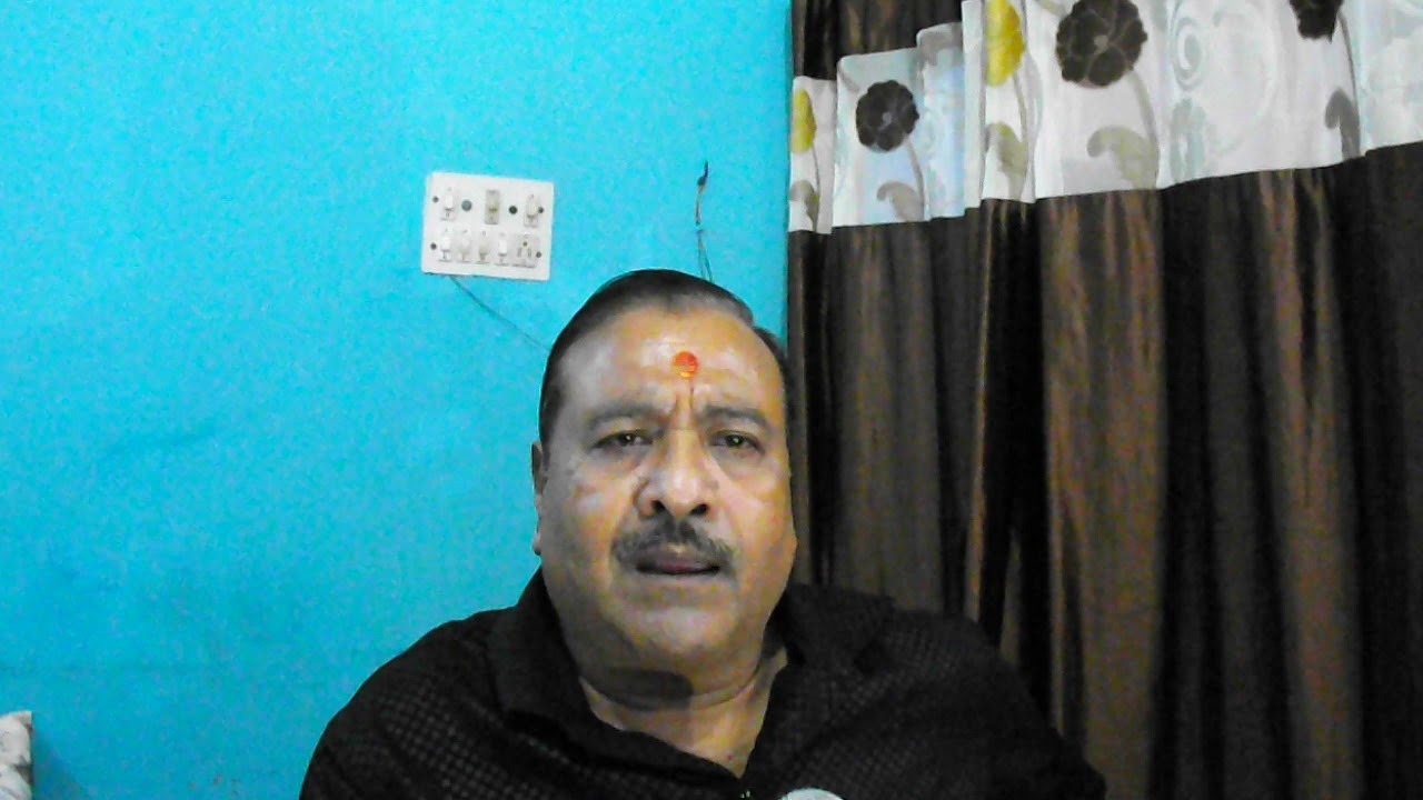हम तेरे शहर में आए हैं मुसाफिर की तरह.......