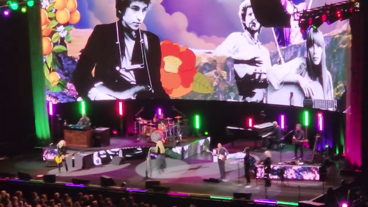 Stevie Nicks ~ Stop Dragging My Heart Around ~ 11.12.25 ~ MN 