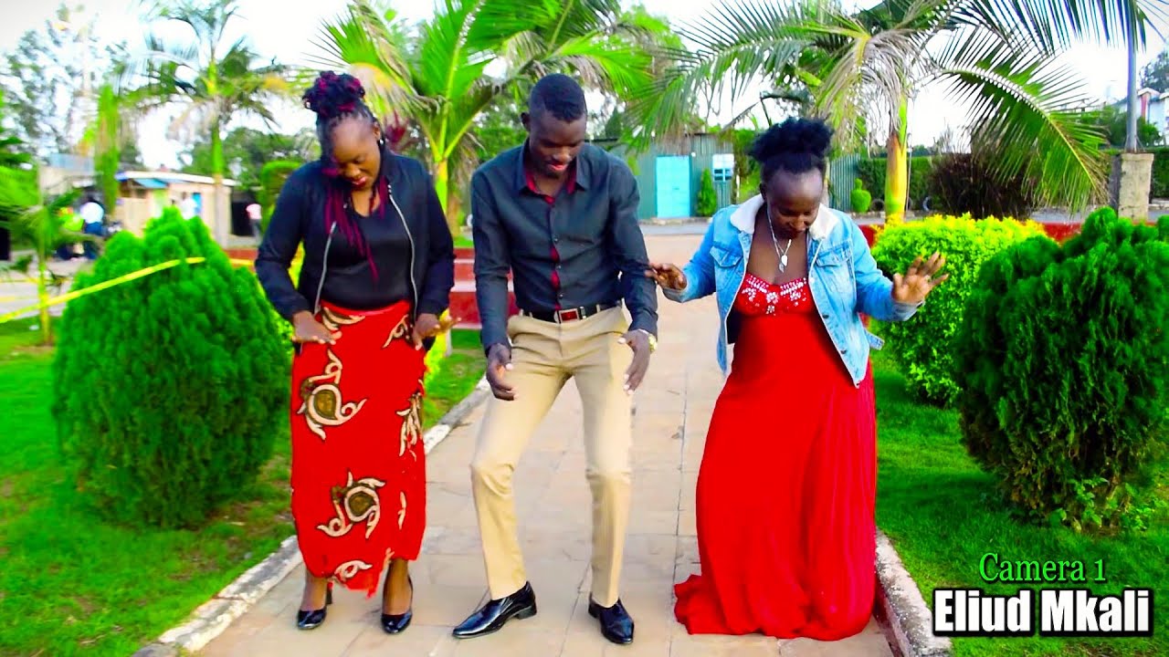 PROPHET MAX  -  MWAKA HUU    [ Official Music Video ]
