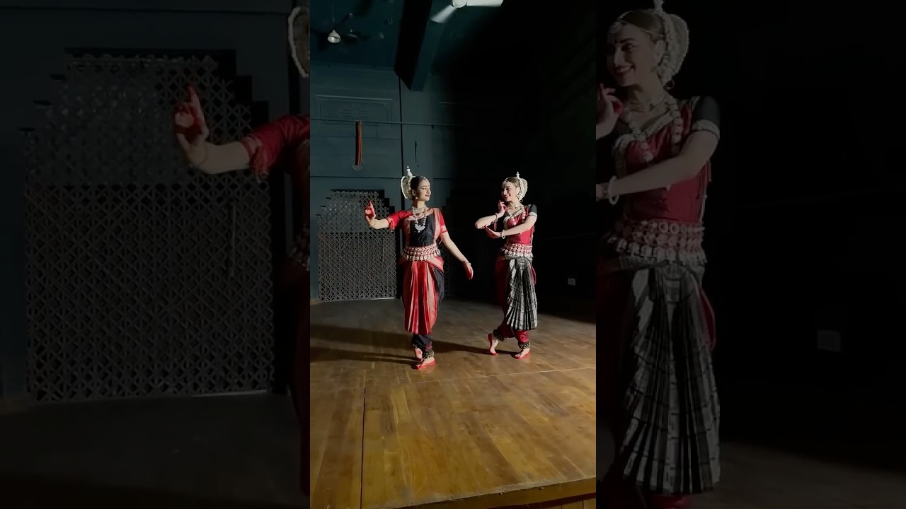 People called us Odissi twins 😸 with my dance partner Vishnupriya Goswami @vishnupriyu