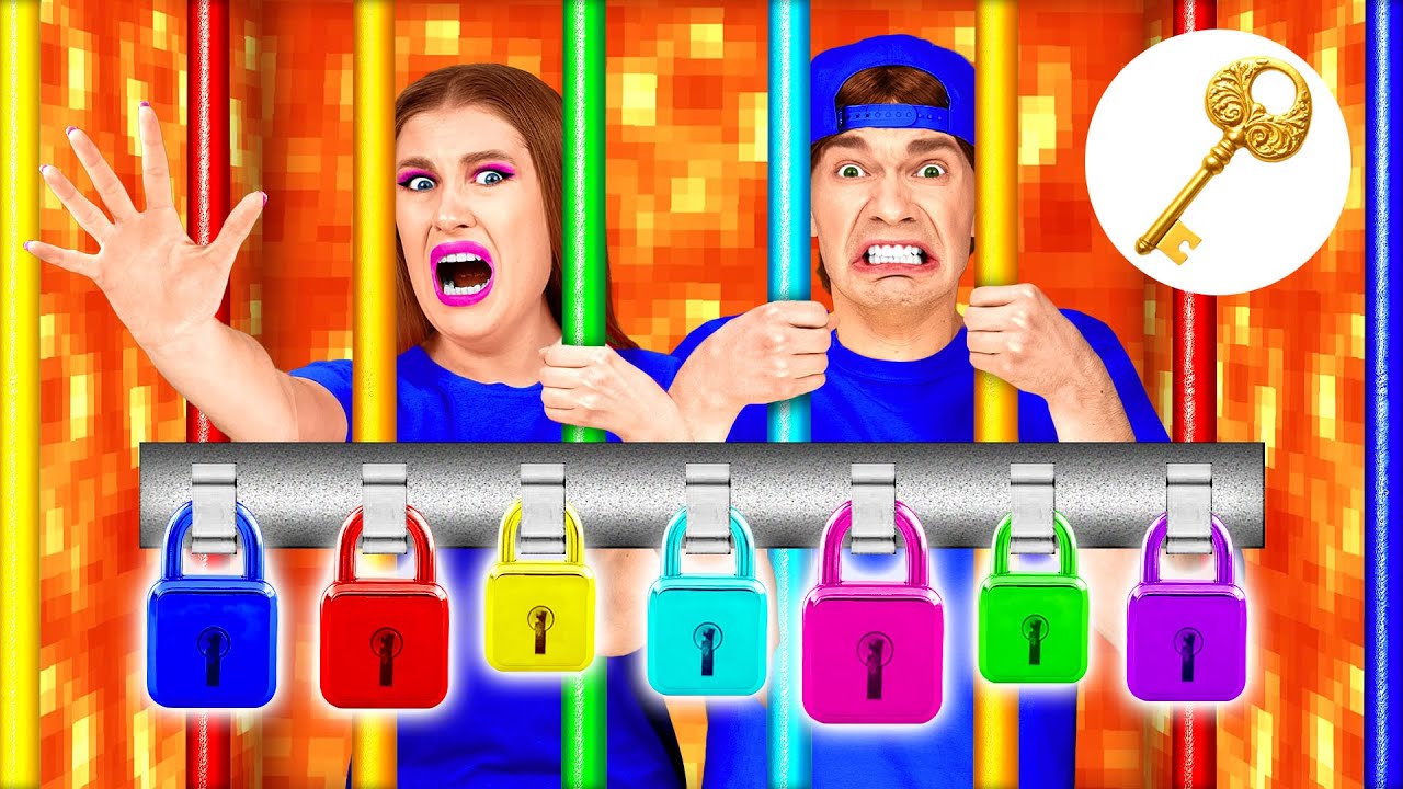 Побег из Комнаты Челлендж | Смешные Челленджи от Happy Funny
