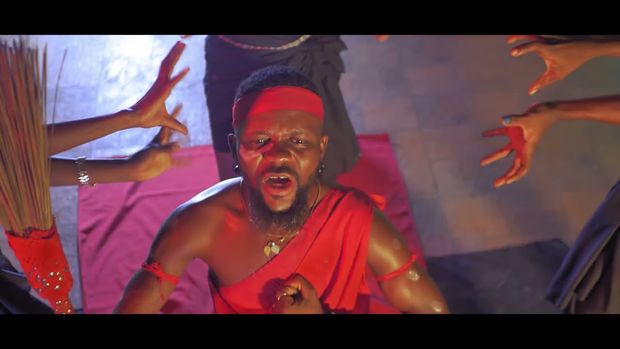 Patchat Mwana Oyou Oyou (Clip Officiel)