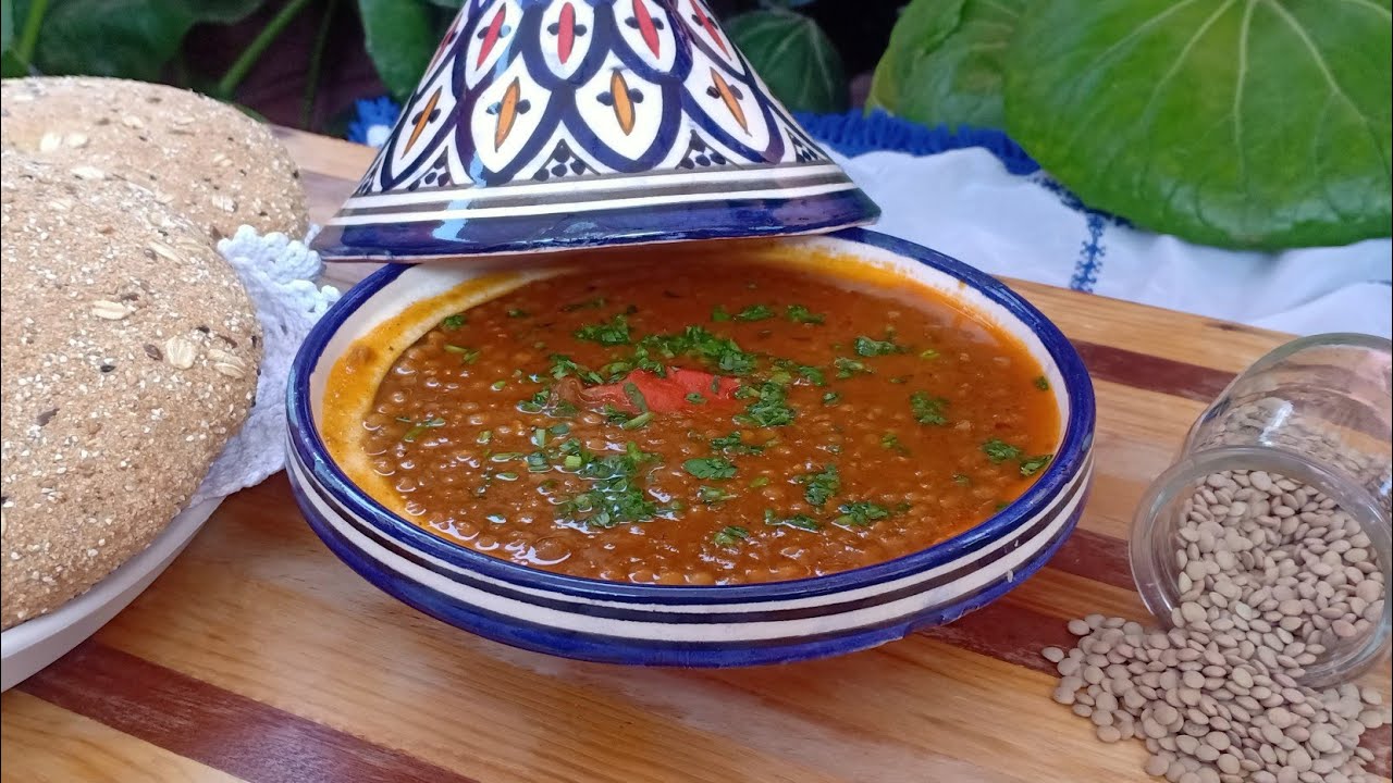 طريقة طهي العدس🍲 🍲بدون اي بصل ولا طماطم بطريقة جد مبسطة و سهلة كيجي لذيذ و شهي😋😋
