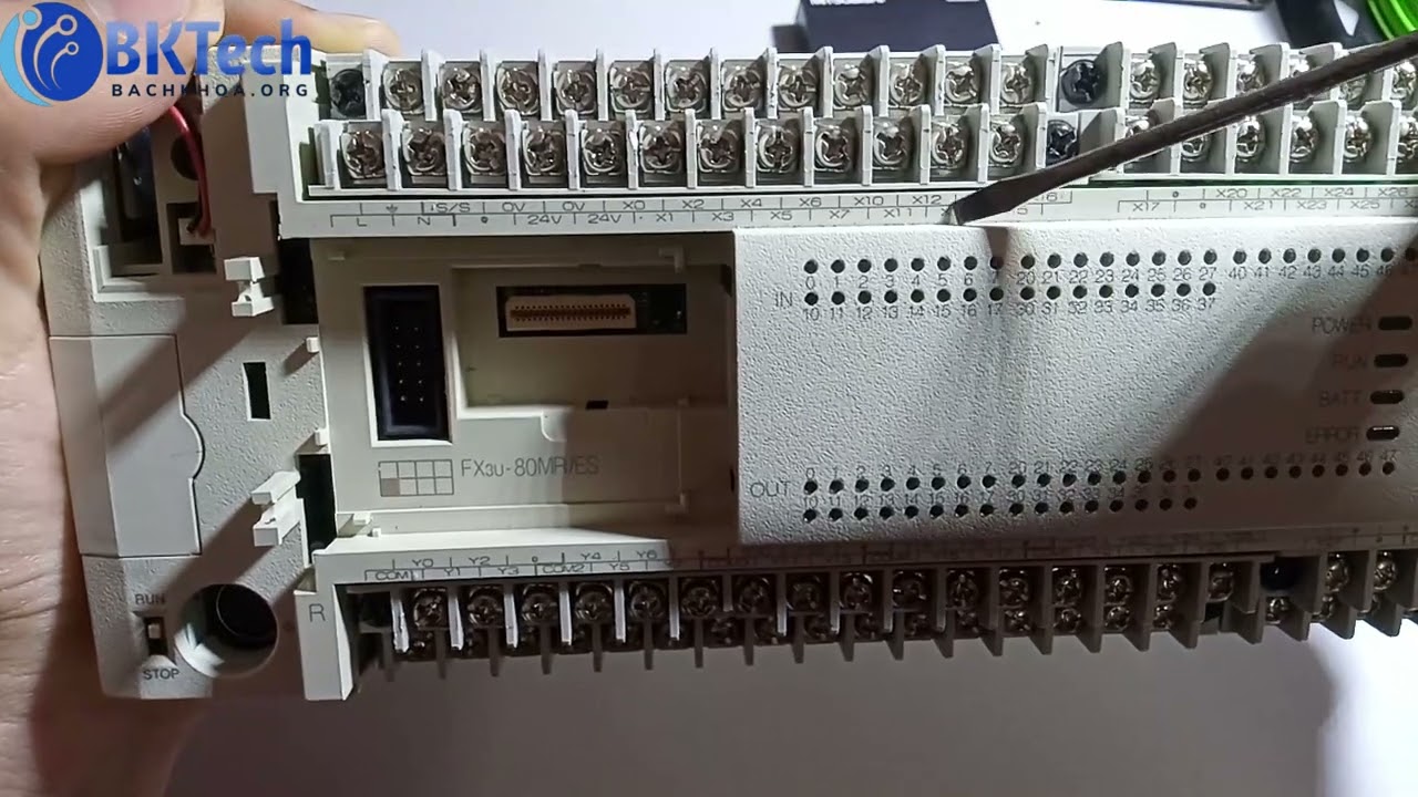 Bài 1: Giới thiệu (REVIEW) PLC FX3U - 80MR của hãng Mitsubishi (JAPAN Nhật Bản)