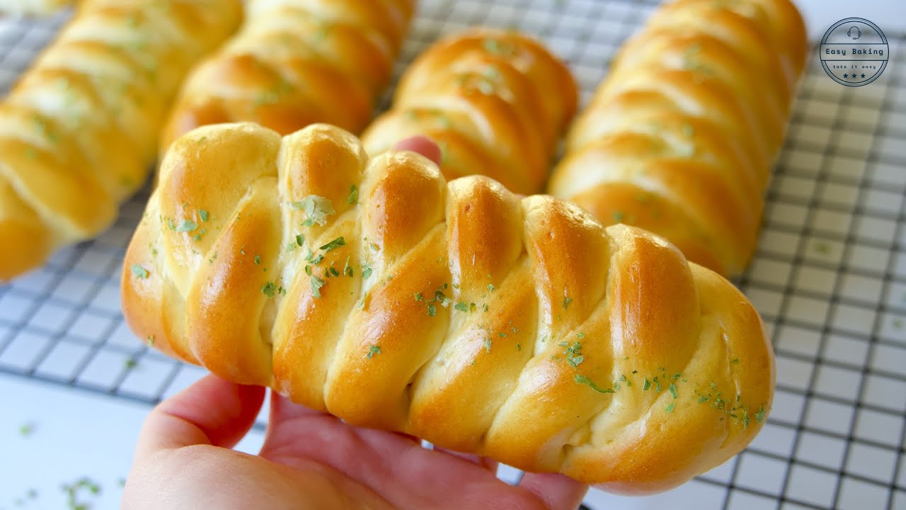 How to make Sausage Bread Rolls|Step by step on how to knead the dough [ASMR]