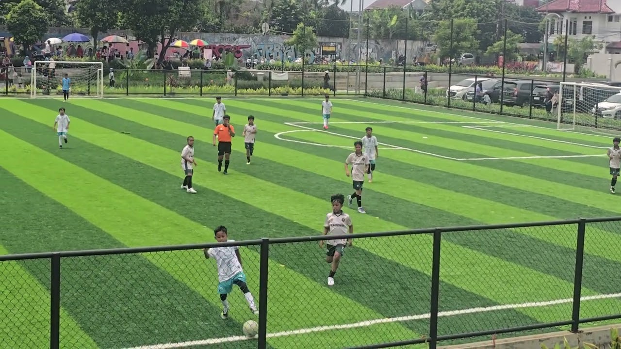 AL GHAZALY VS AL MUNAWWAR EVENT SPORTACULAR SCORE KALAH TIPIS 0-1