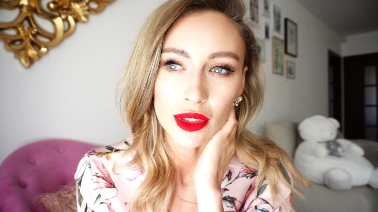 Classic red lip makeup tutorial
