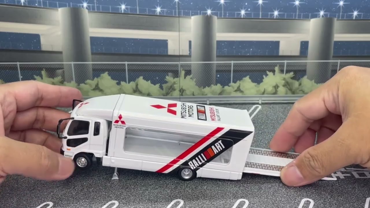 G.C.D  1:64 scale Mitsubishi Fuso Fighter 2017 RALLIART