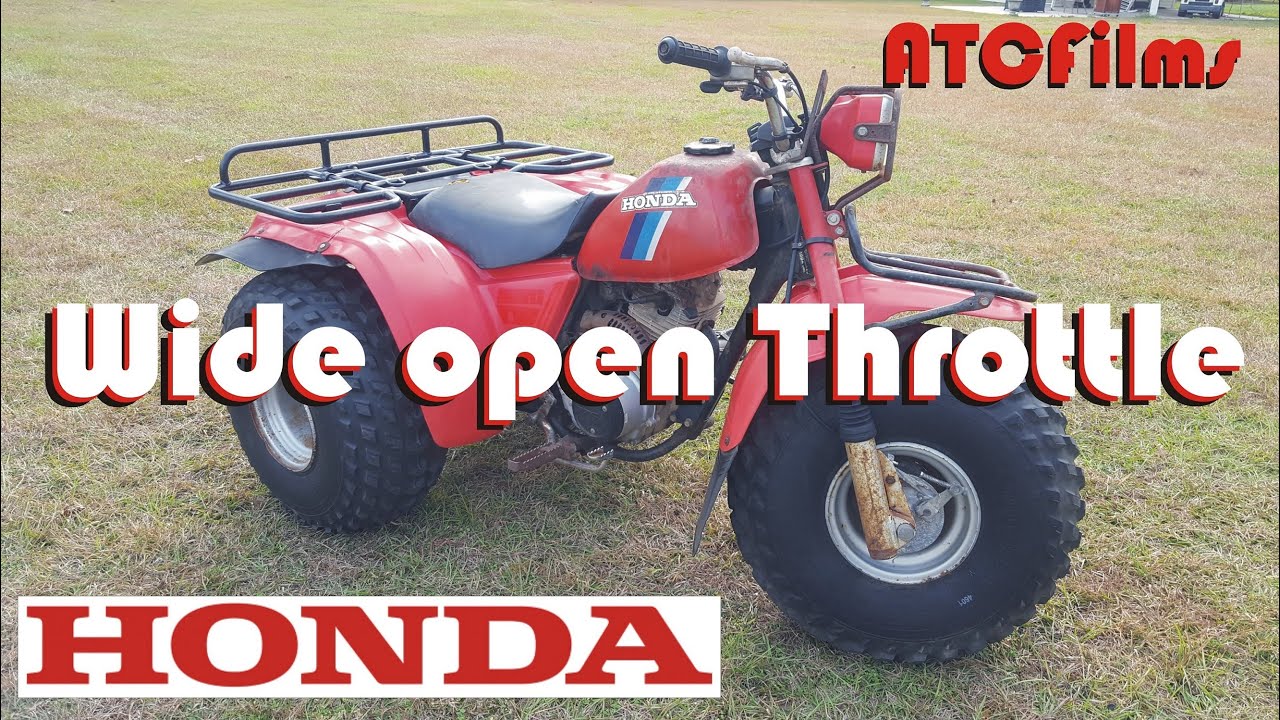 Трёхколёсный автомобиль Honda ATC широко открывает дроссельную заслонку! Ремонт