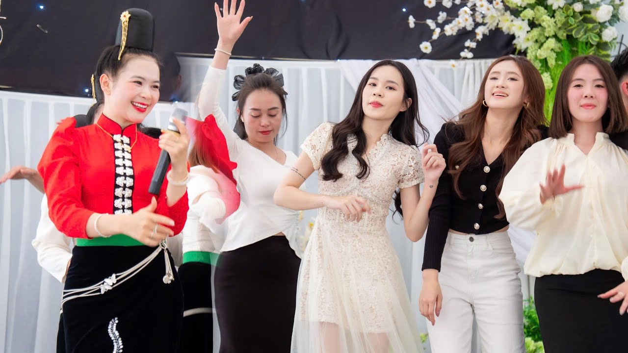 NHẠC SÀN NHẢY ĐÁM CƯỚI NGƯỜI THÁI ĐEN THUẬN CHÂU - CÔ DÂU HẢI YẾN & CHÚ RỂ QUANG THÀNH