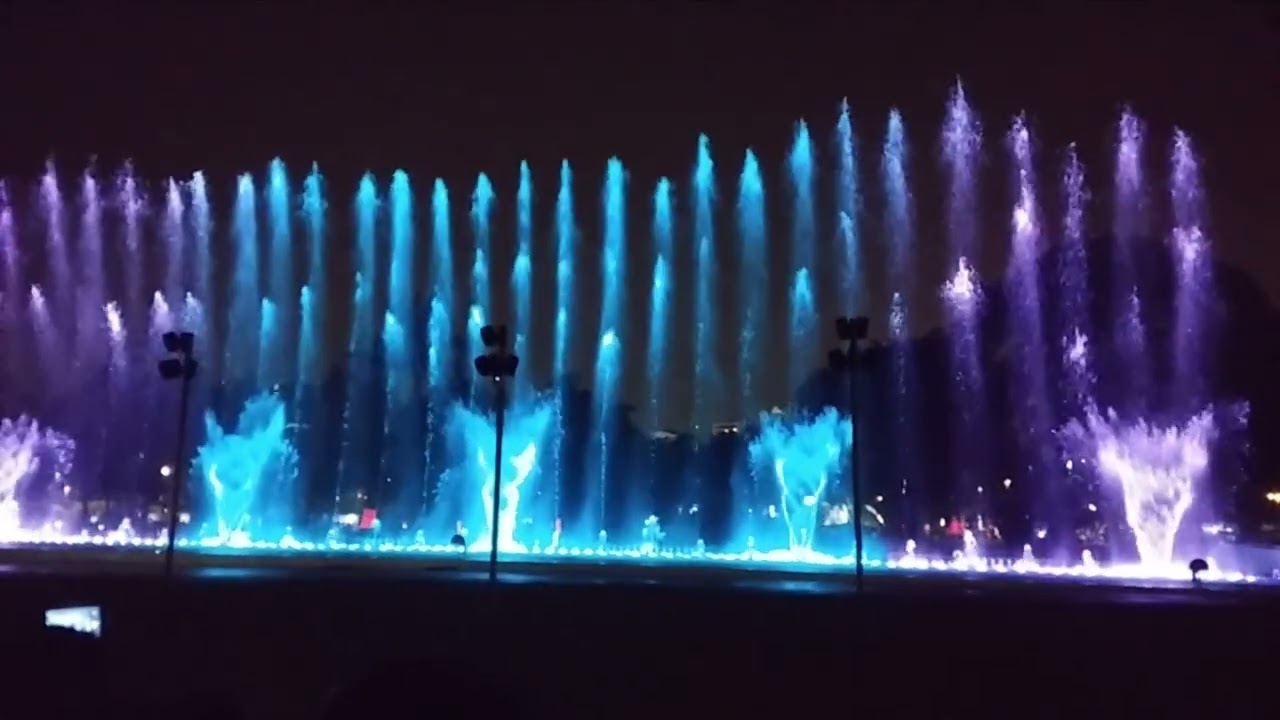 Magia Color Fantasia(El Circuito Magico del Agua, ubicado en el Parque Reserva, Lima, Perú)