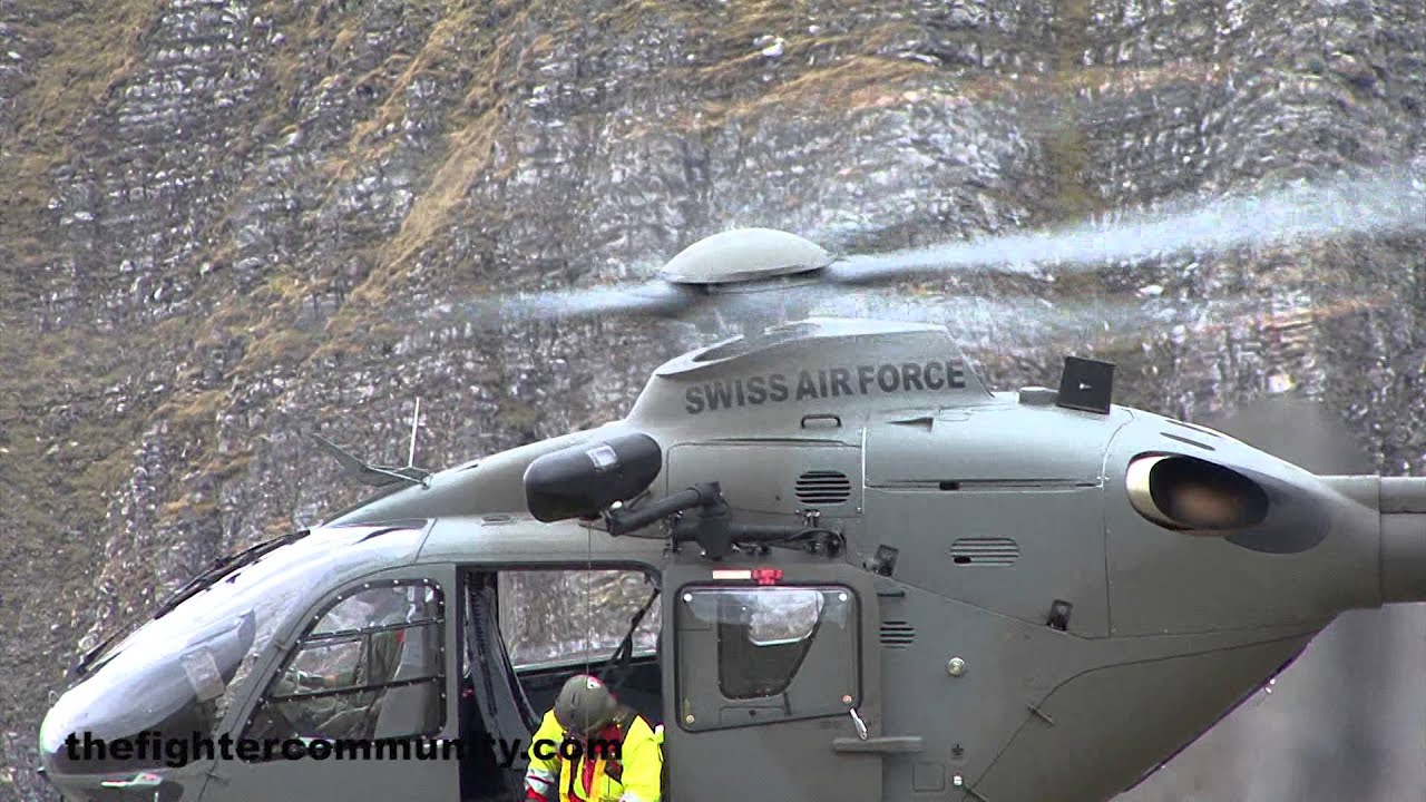 (HD) Swiss Air Force Superpuma & EC635 at Axalp. 