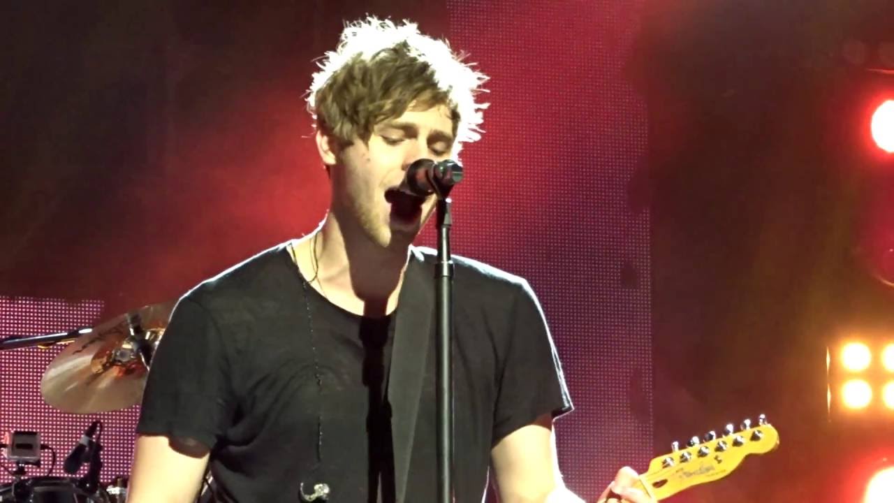 Long Way Home - 5SOS SLFL Tour @ Lakeview Amphitheater, Syracuse (5/7/16)