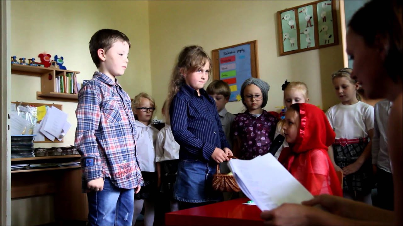 Przedszkole nr 64 w Katowicach. Dzień Mamy i Taty. 04.06.2014. Czerwony Kapturek po Śląsku
