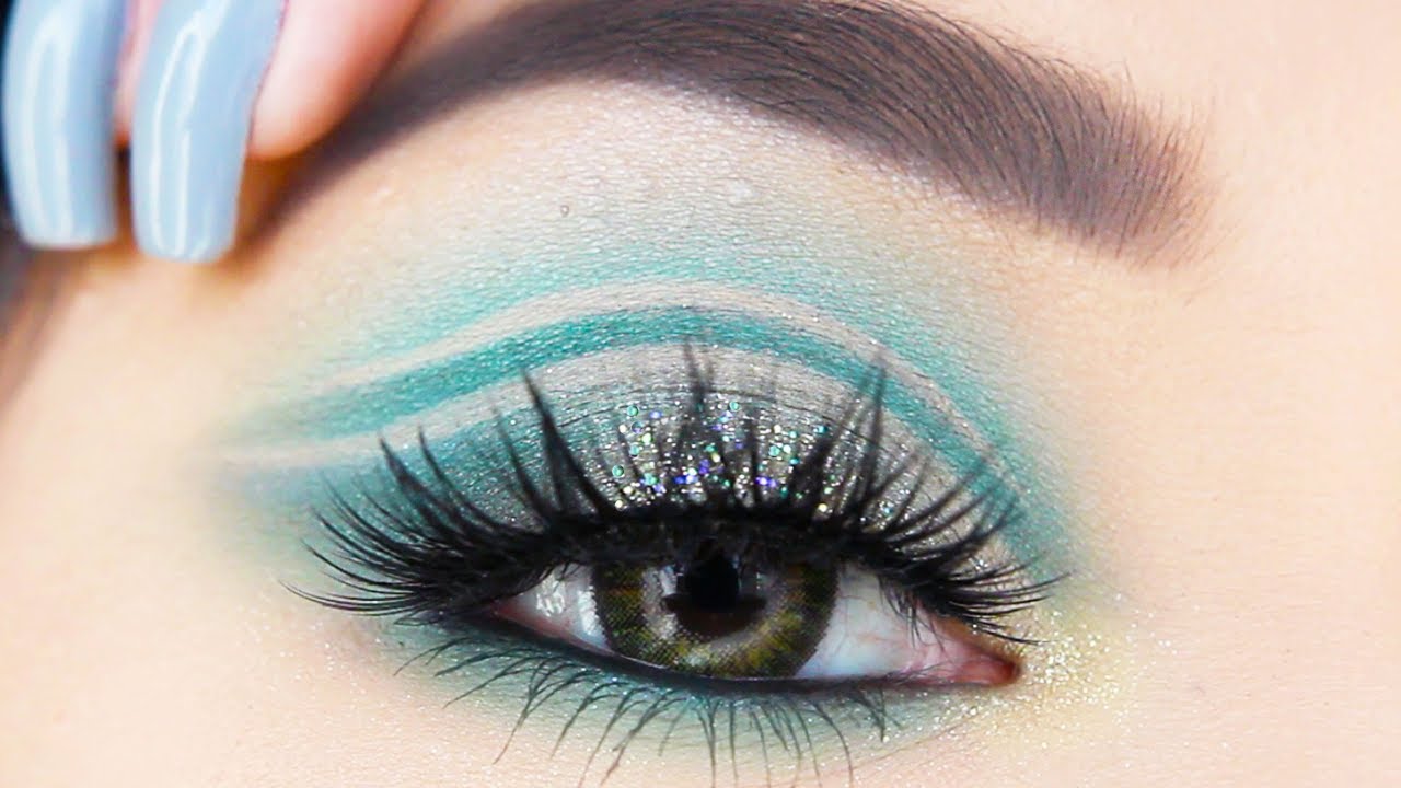 Cut Crease Eyeshadow Tutorial For Beginners Step by Step | Wear more colorful makeup this 2019!