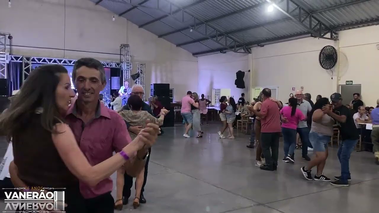 Baile Ao Vivo com Grupo Vanerão em Nova Prata - Parte 2