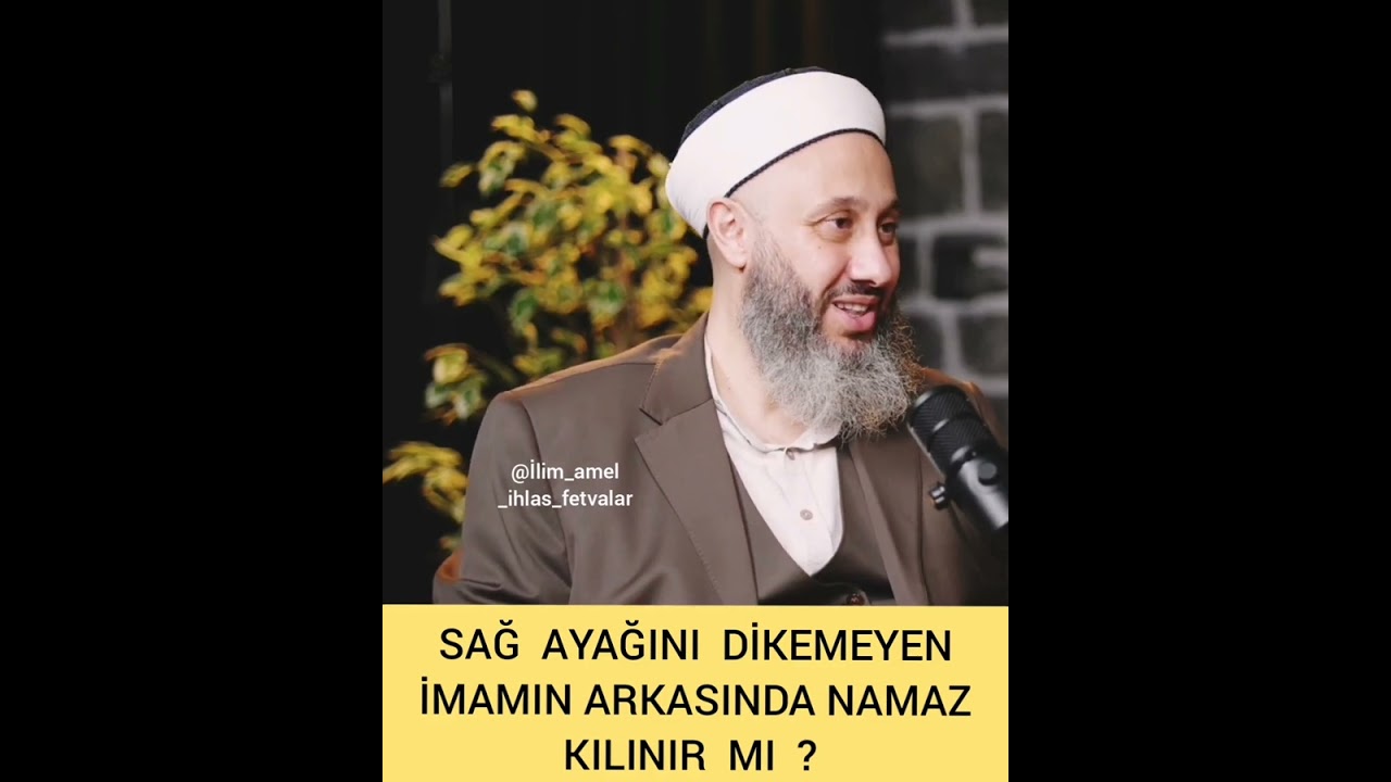 TEŞEHH&Uuml;D de OTURURKEN SAĞ AYAĞINI DİKMEYEN İMAMIN ARKASINDA NAMAZ KILINIR MI ? FATİH KALENDER HOCA