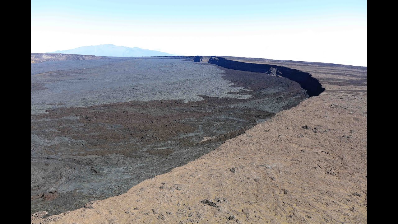 October 28, 2022 — Mauna Loa Overflight