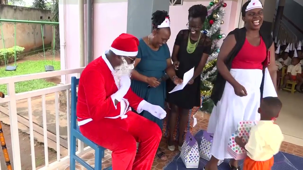 PERE NOEL 2023 FSS MATERNELLE