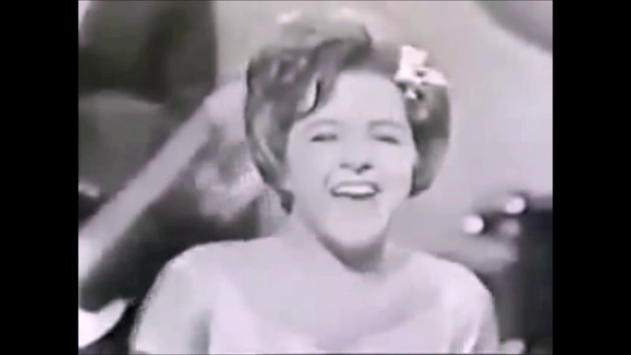 Brenda Lee   Let's Jump The Broomstick  1959 (Saltemos el palo de la escoba)