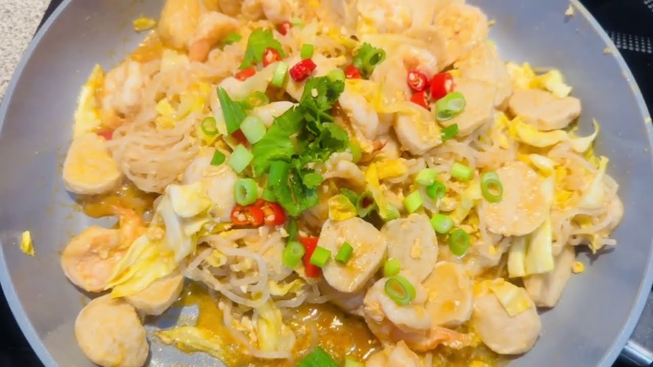 สุกี้แห้งอร่อยๆจ้า