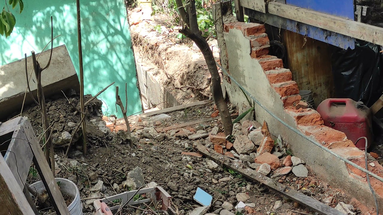 Proceso de construcci&oacute;n de muro de contenci&oacute;n de bloque  y cemento