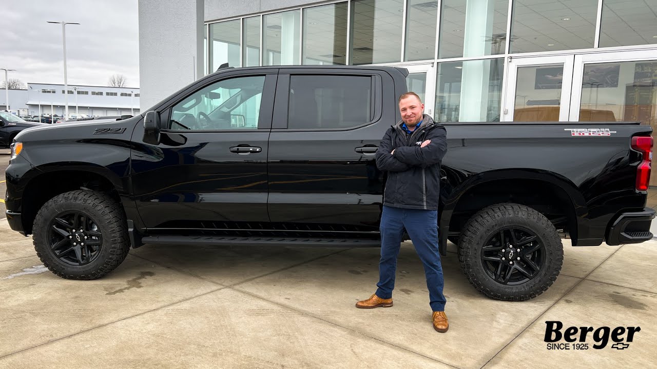 2023 Chevy Silverado 2LT Trail Boss Duramax Walk Around 🔥