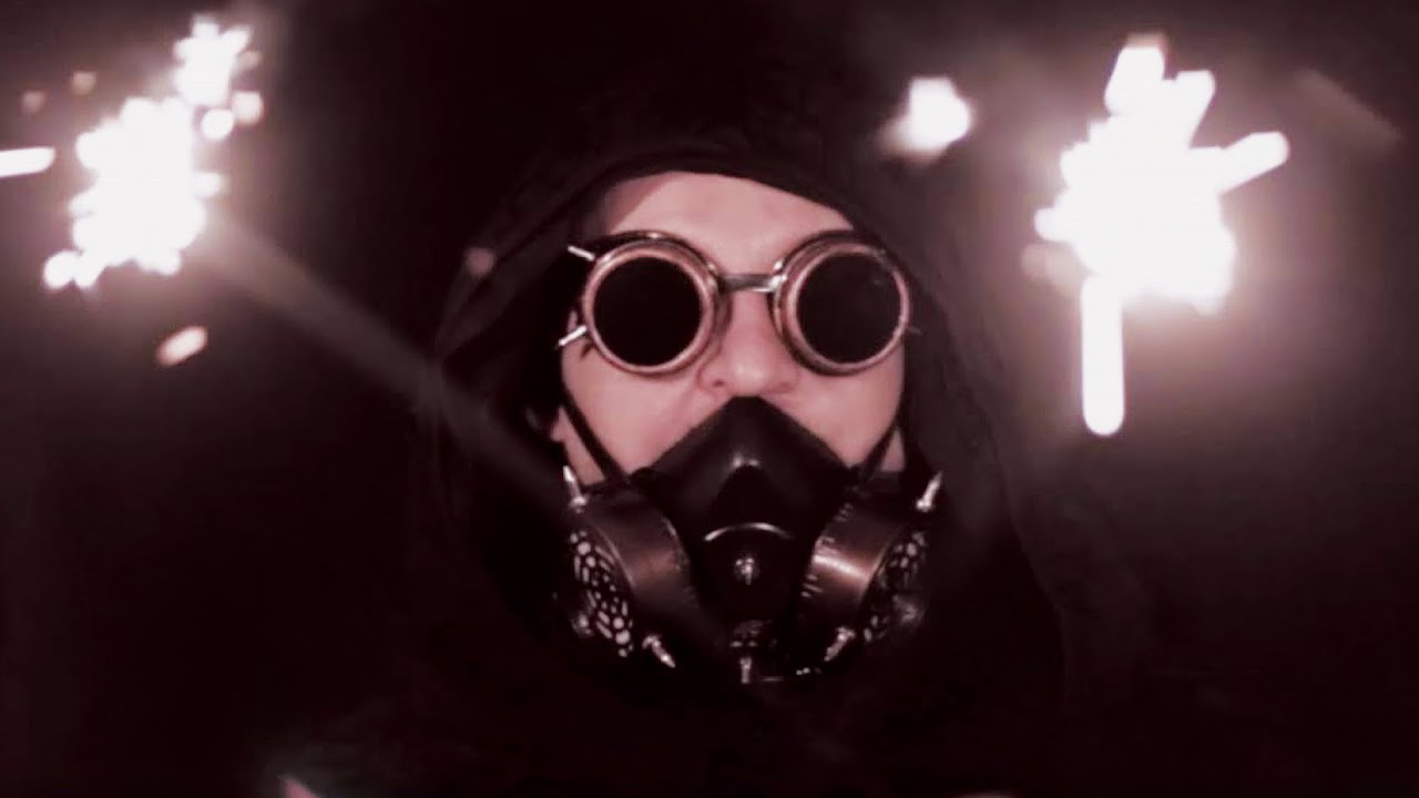 CZARNY BEZ - Postrzyga (Official Video)