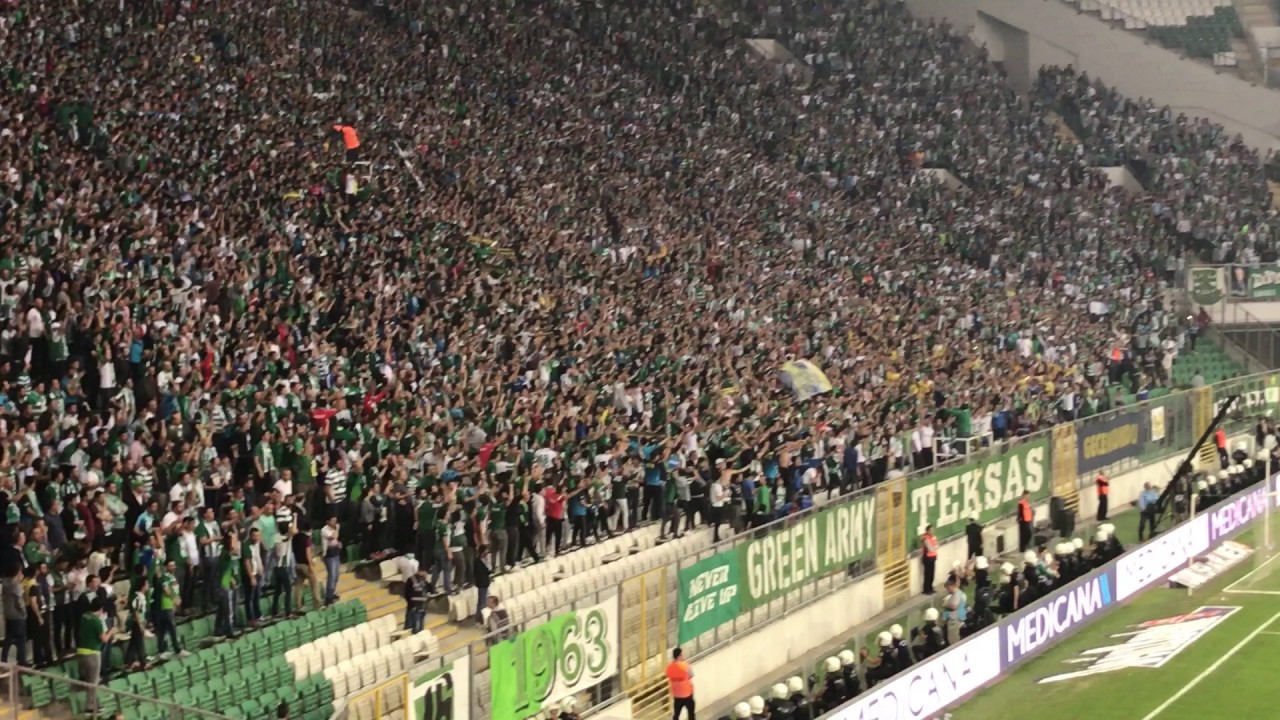 Bursaspor 0 - 2 Beşiktaş Ma&ccedil;i 6. dakika. BursAnkara - Texas  ANKARAG&Uuml;&Ccedil;L&Uuml;Y&Uuml;Z