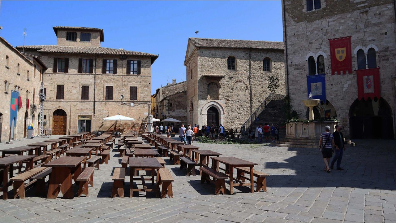 Bevagna Walking Tour | Walk Umbria, Italy 🇮🇹 Relaxing Travel Video with Music &ndash; Italy in Photos