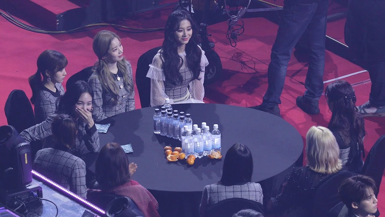 190123 트와이스(TWICE) 아이들(GIDLE) 김하온(HAON) 신인상 축하 Reaction 4K 직캠 by 비몽