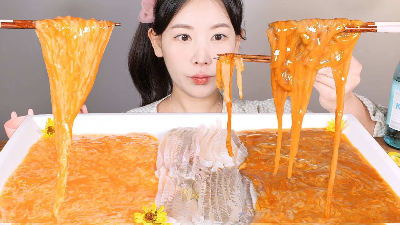 해삼알 vs 해삼내장💛 봄도다리회와 소주 함께 먹방 Sea Cucumber Intestines & Sea Cucumber Roe [eating show] mukbang