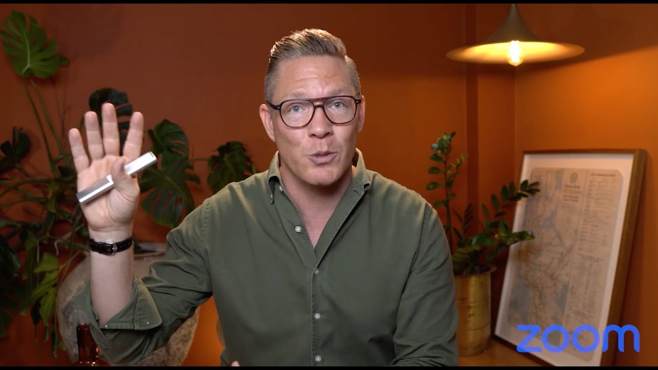 Zoom Futurist: The Future of Customer Experience