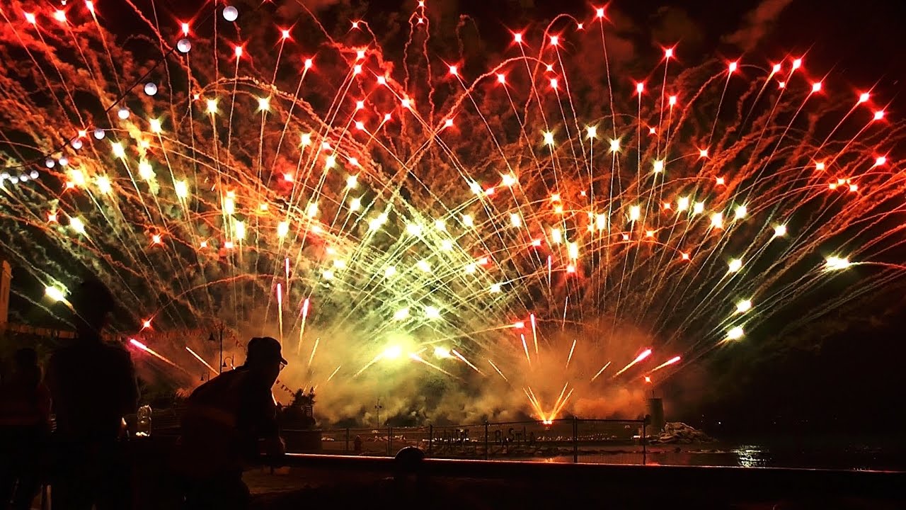 😲 [SUPERB FIREWORK SHOW] ★ Recco - Sagra del Fuoco ★ / Gianni Vaccalluzzo [HD]