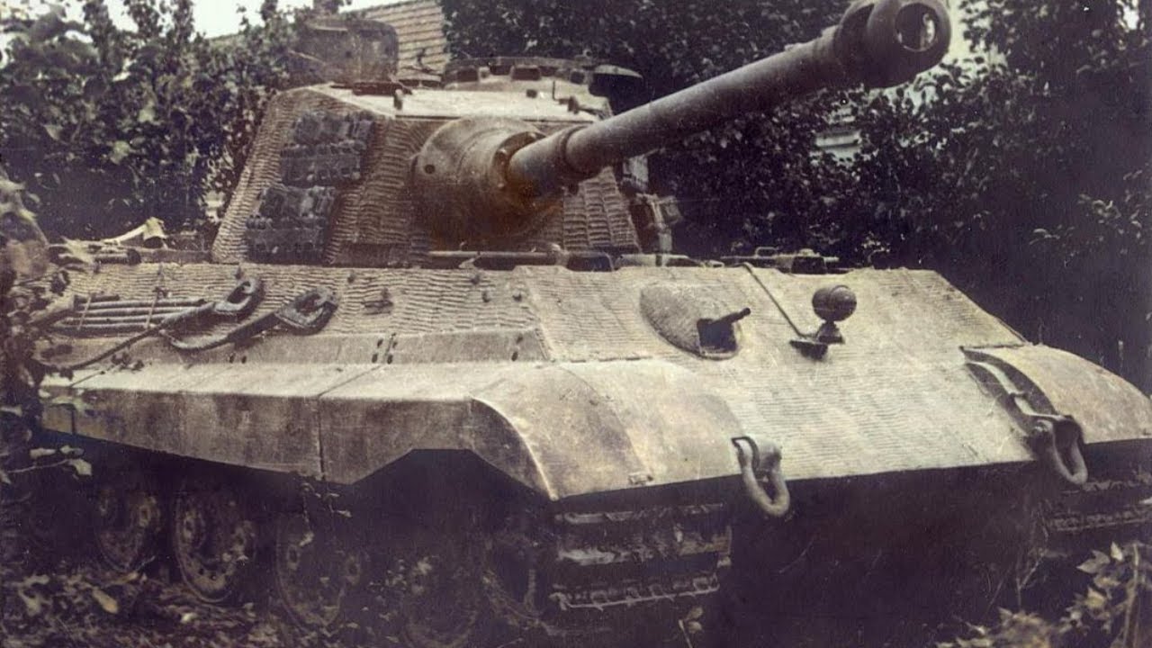 King Tiger tank CAPTURED by the Red Army INTACT (s. PzAbt 501., Oglendow, 11-13 August &rsquo;44)