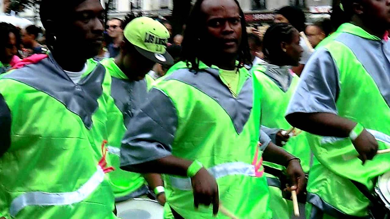 mass moul massif carnaval de paris 2014