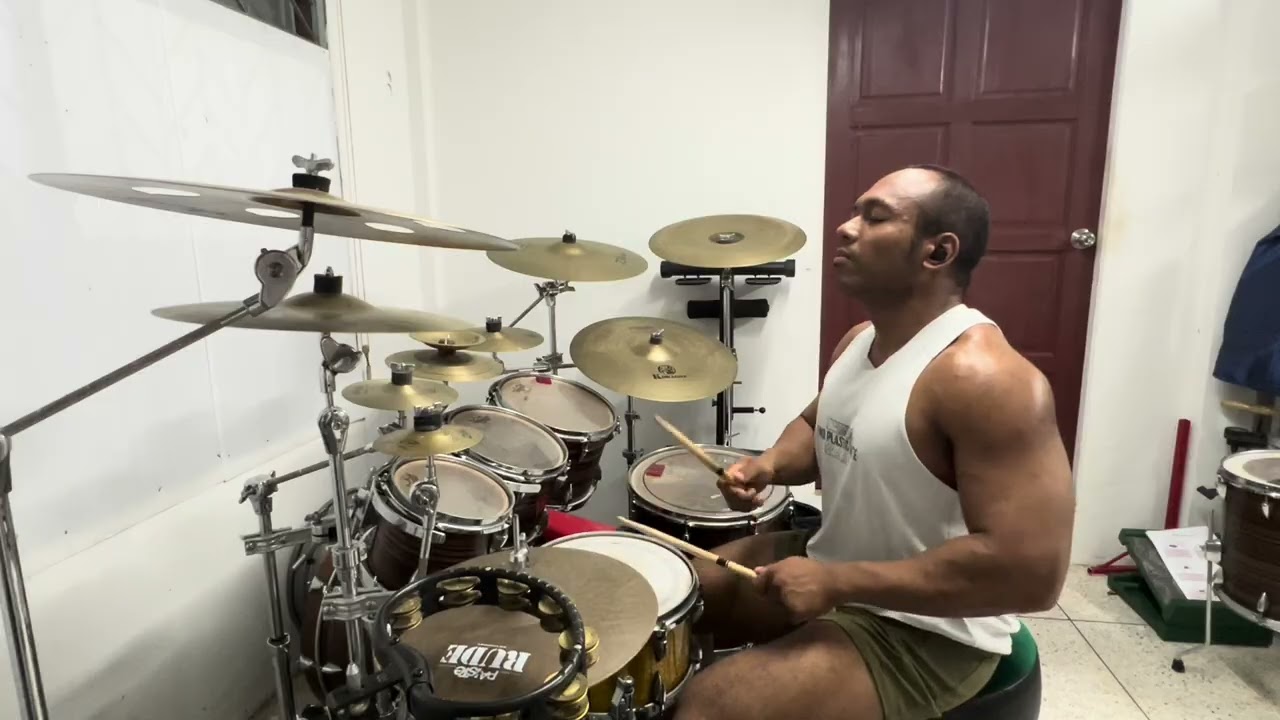 ผู้ยิ่งใหญ่-Silly fools (drum covered by Paul)