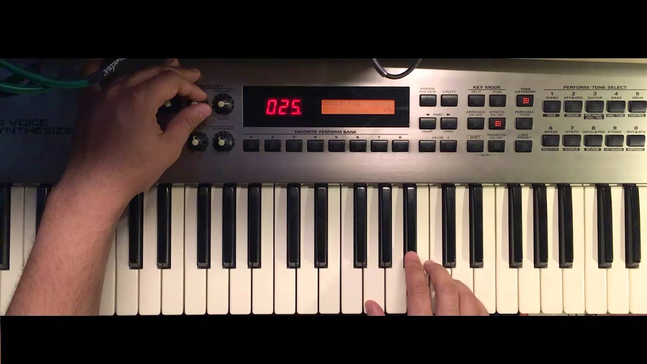 Ambient Synth Pads with the Roland RS5