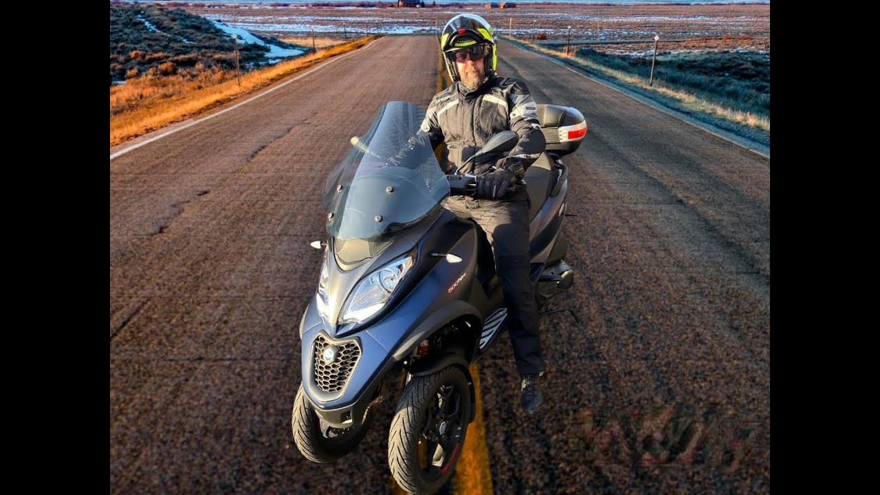 Piaggio MP3 500 HPE - a sunny winter day ride (28.01.2024)