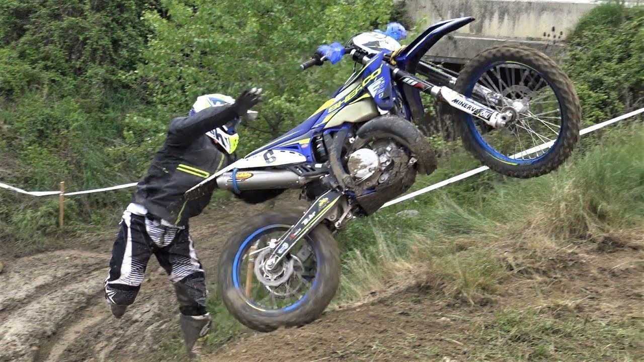 3h Enduro Roda de Ter 2018 | Slippery Crash & Show by Jaume Soler