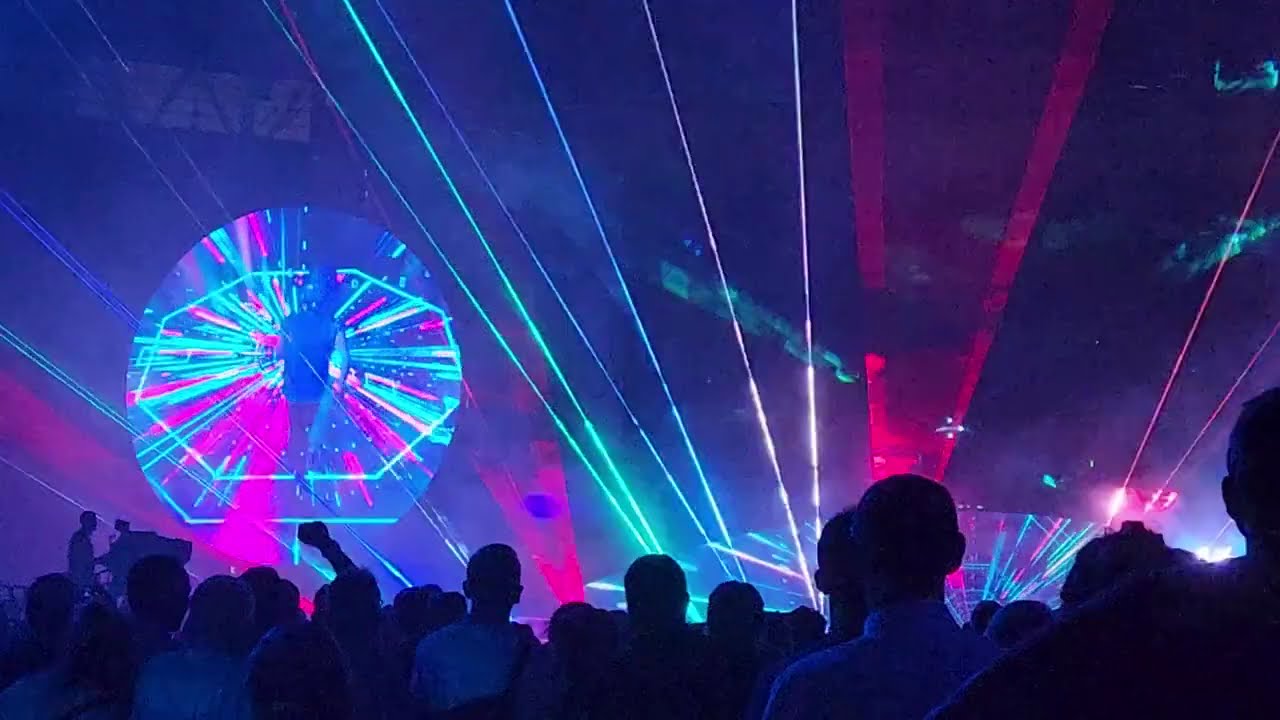 Coldplay - Something Just Like This / Midnight / My Universe (Wembley Stadium - August 16, 2022)