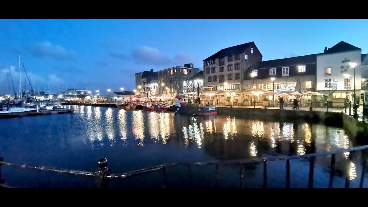 Trip Plymouth to Torpoint (ferry) to Plymouth (Tamar Bridge) and Barbican * driving UK