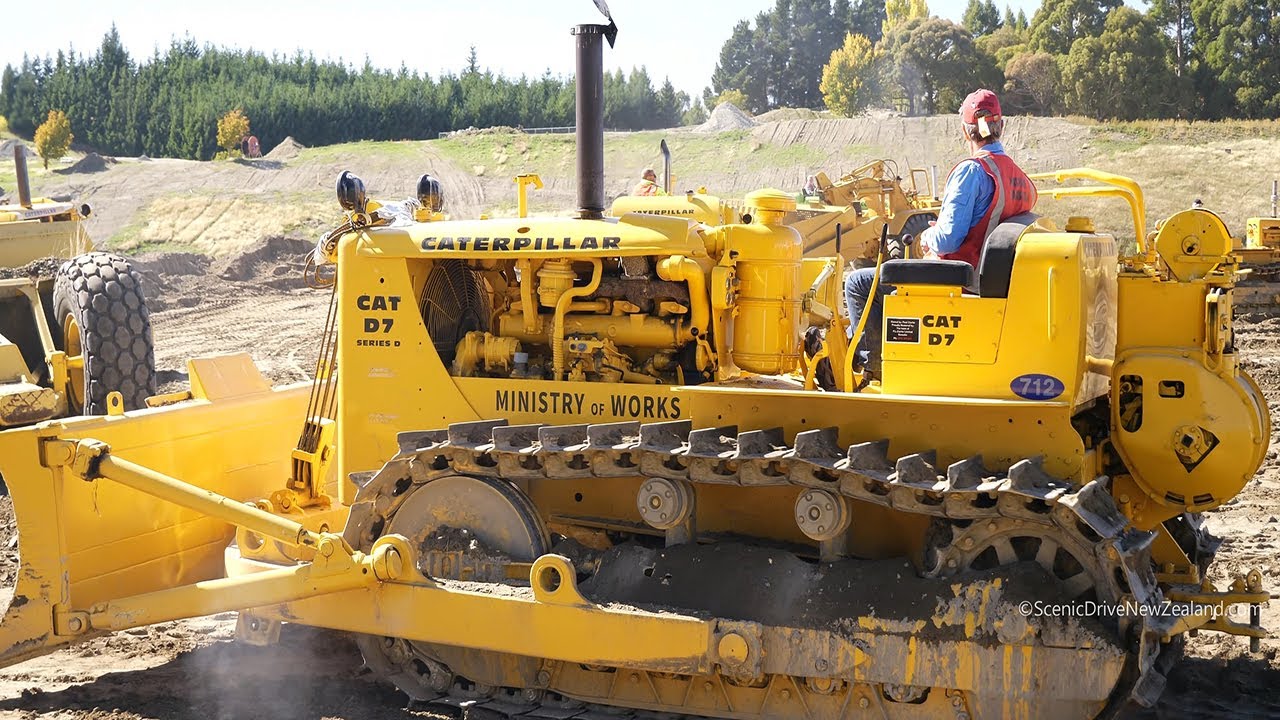 Vintage Caterpillar CAT D7 Series D Cable Bulldozer Working at Wheels at Wanaka 2023