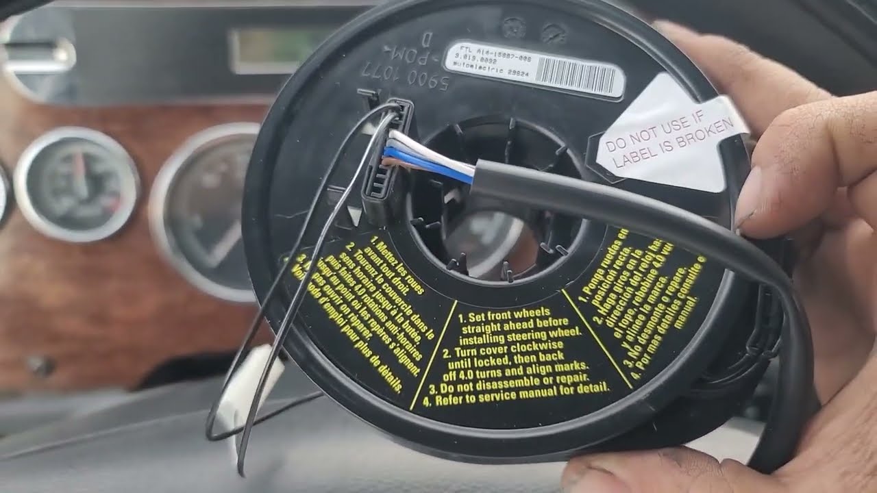 How to fix Freightliner Cascadia SPN 520201 Clock spring / cruise control engine brake not working
