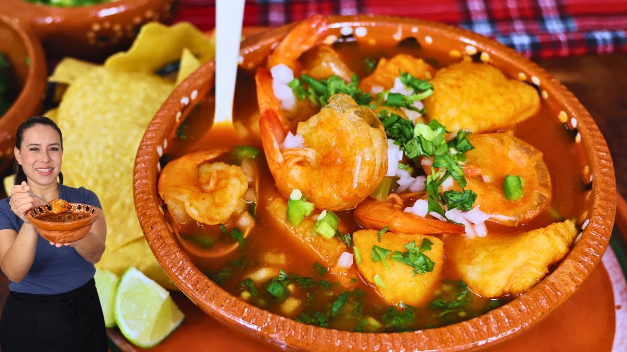 Caldo de CAMARON y PESCADO! FACIL y DELICIOSO para el Frio