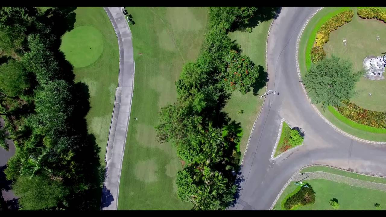 Hole 1 - Lone Tree New Kuta Golf