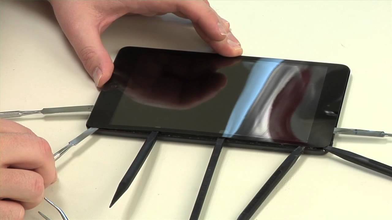 Cracking Open - Apple iPad Mini