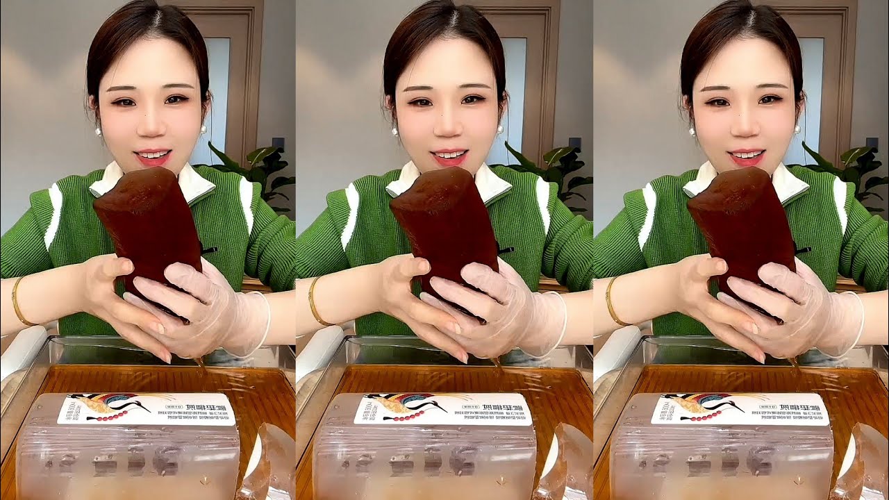 ASMR WATER BOTTLE ICE EATING YY 