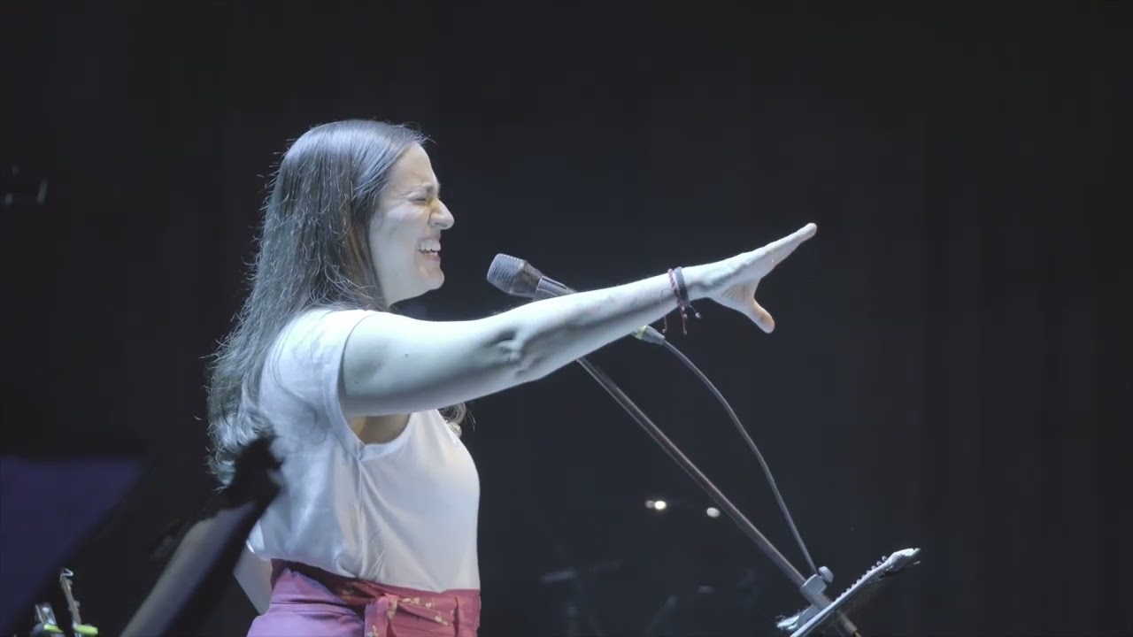 Marta G&oacute;mez - Dormite (En vivo desde el Teatro Mayor Julio Mario Santo Domingo)