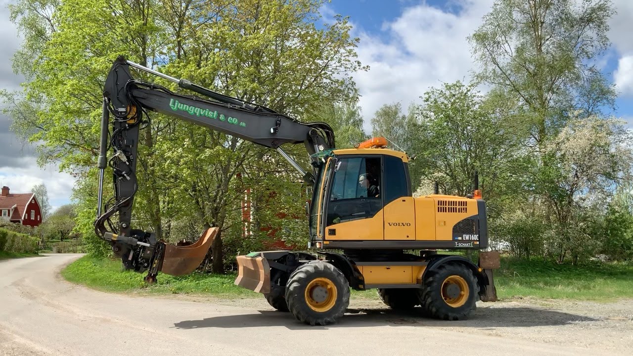 Köp Grävmaskin Volvo EW 160C på Klaravik